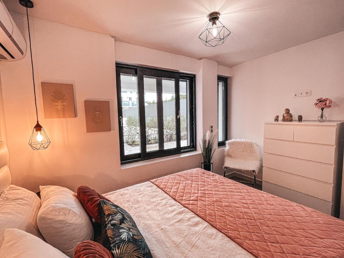 Pool Voula Apartment Close To Kavouri Beach By Cielo Homes 雅典 外观 照片